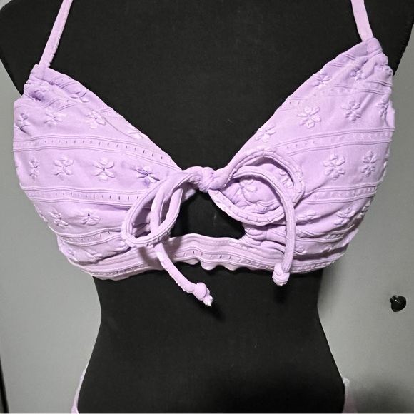 CUPSHE X VANESSA DAISY EYELET LAVENDER TOP & HIPSTER BOTTOM - XL/L - Picture 6 of 9